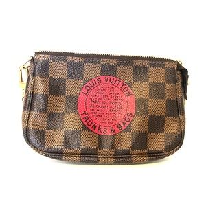 Louis Vuitton Vintage Clutch